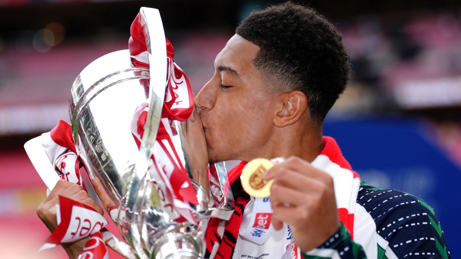 Borussia Dortmund Secure Jobe Bellingham in Record Sunderland Deal