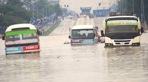Rescuers Recover Victims After School Bus Engulfed by South African Floodwaters