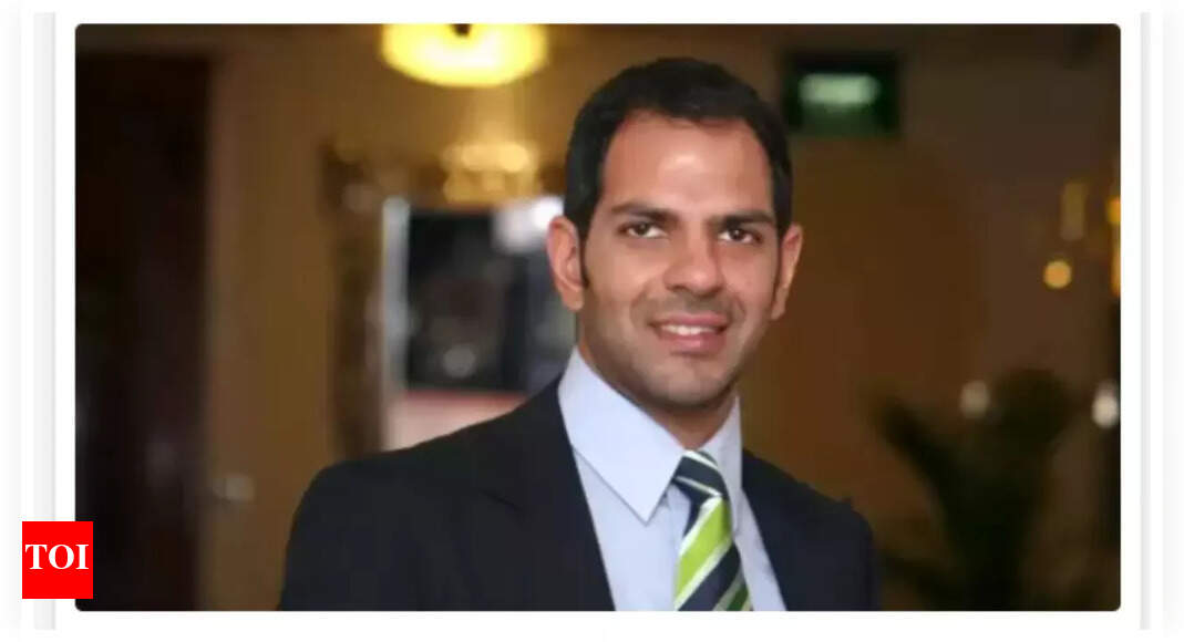 Sunjay Kapur passes away after reportedly swallowing a bee: What we know - Times of India