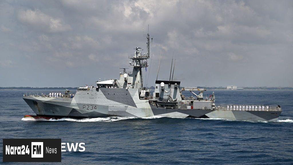 China Condemns UK Warship's Transit Through Taiwan Strait as "Intentional Provocation"
