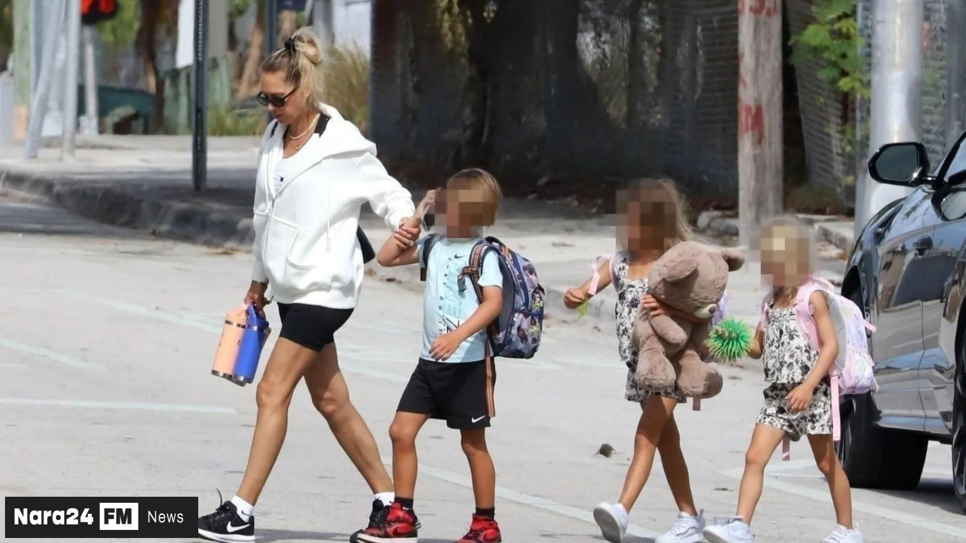 Anna Kournikova Spotted in Florida as Devoted Mother Amid Health Concerns