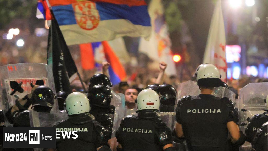 Serbia Erupts in Protest: Clashes Between Police and Demonstrators Demand Early Elections