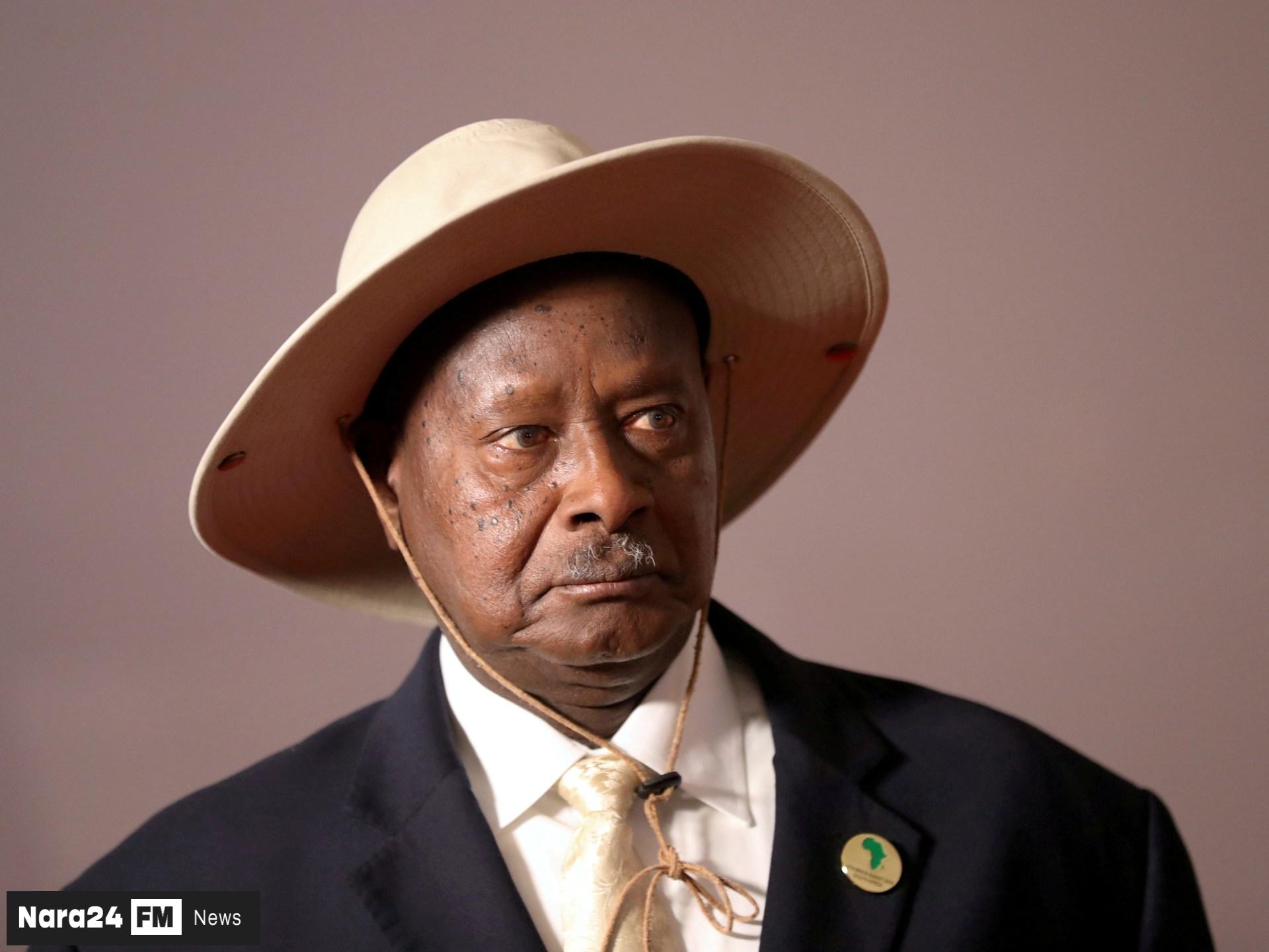 Uganda's Museveni Vows to Seek Fifth Term, Promises Economic Transformation