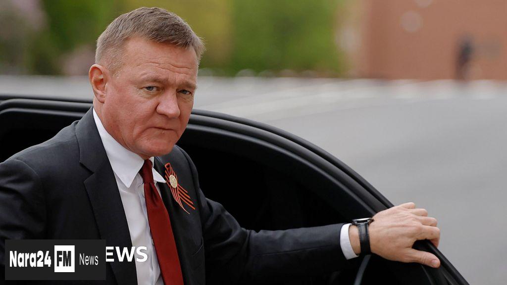 Shocking Suicide of Russian Minister Highlights Dangers in Political System