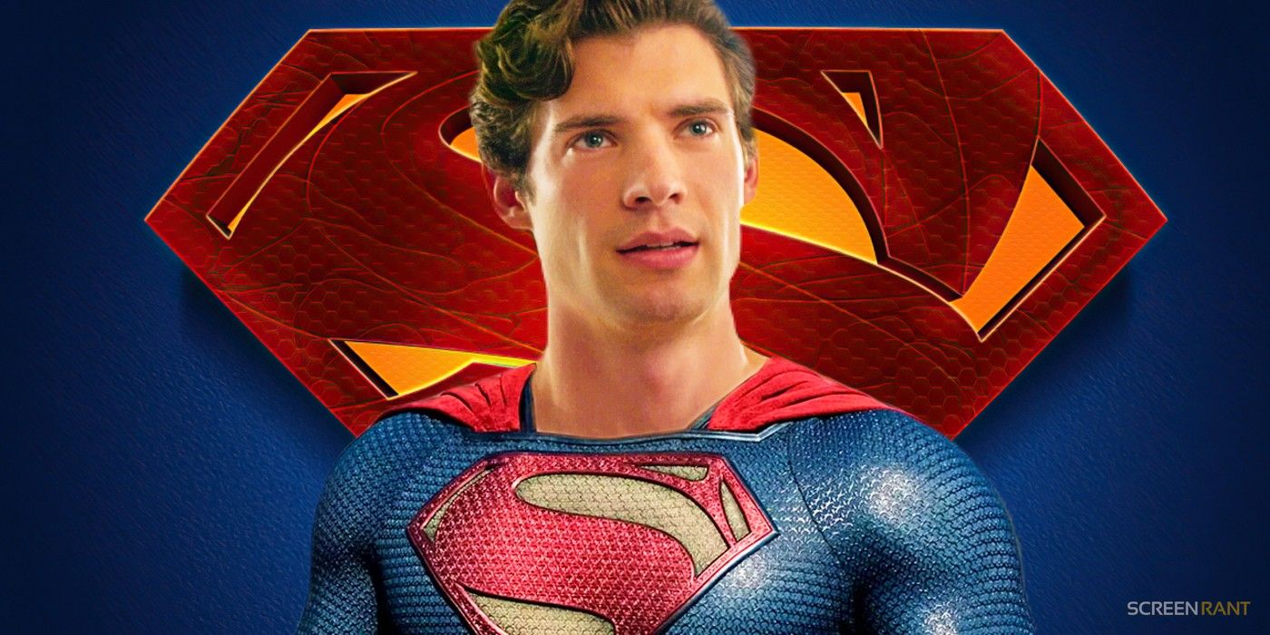 new-superman-costume-leak-brutally-debunked-by-james-gunn