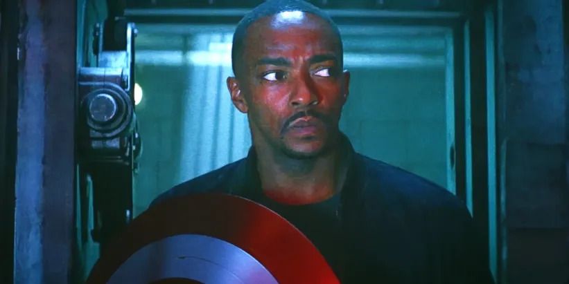 captain-america-4-first-look-images-reveal-sam-wilson’s-new-cap-suit-&-harrison-ford’s-thunderbolt-ross